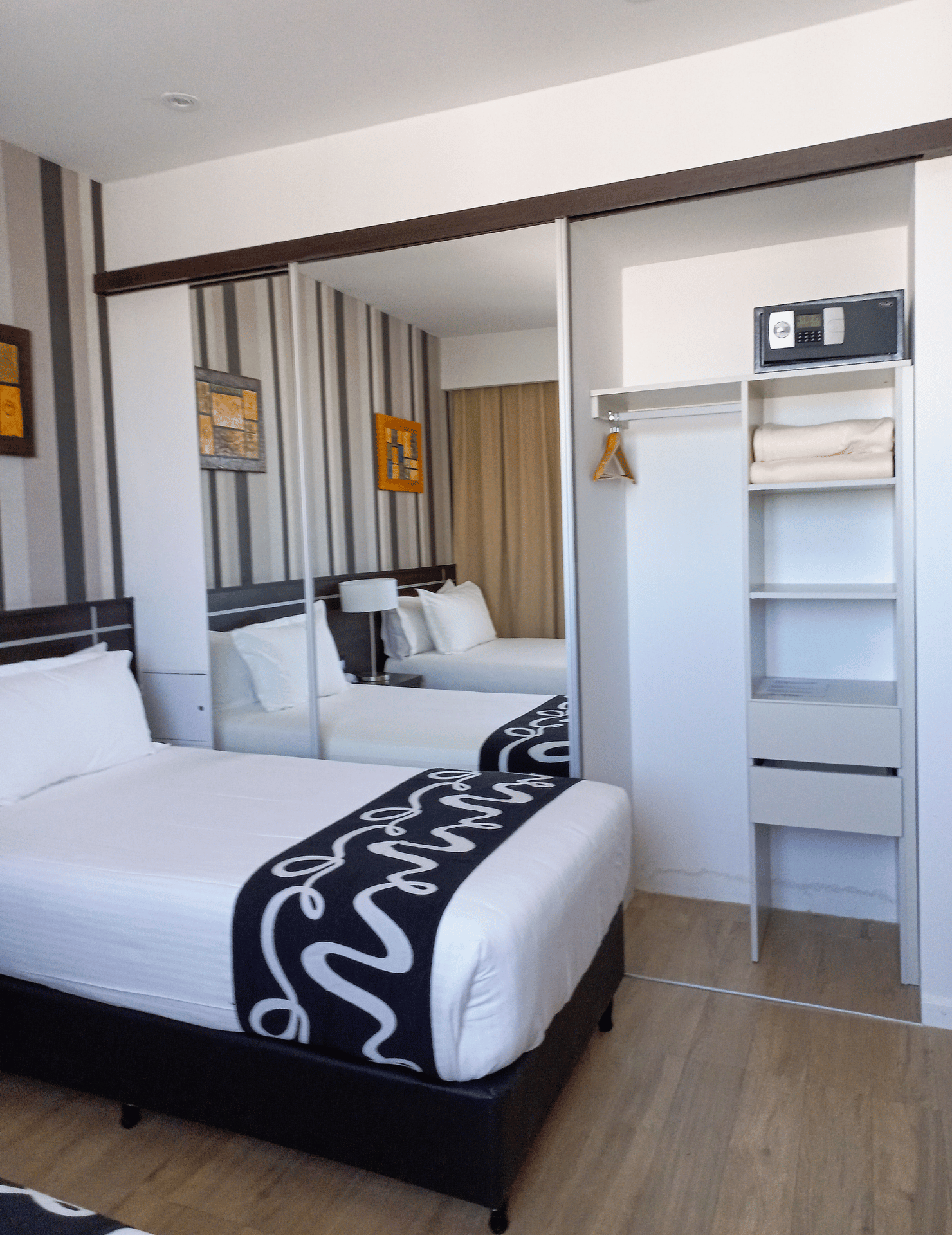 Recepción del Hotel Amérian en Rafaela - Imagen 4