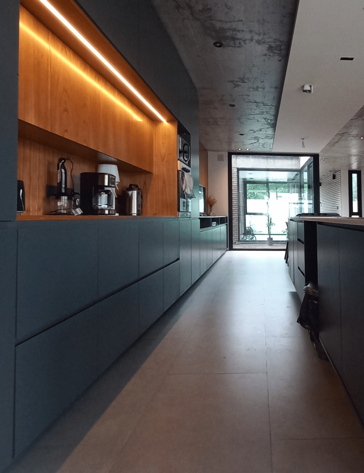 Vestidores a medida de melamina - Imagen 5