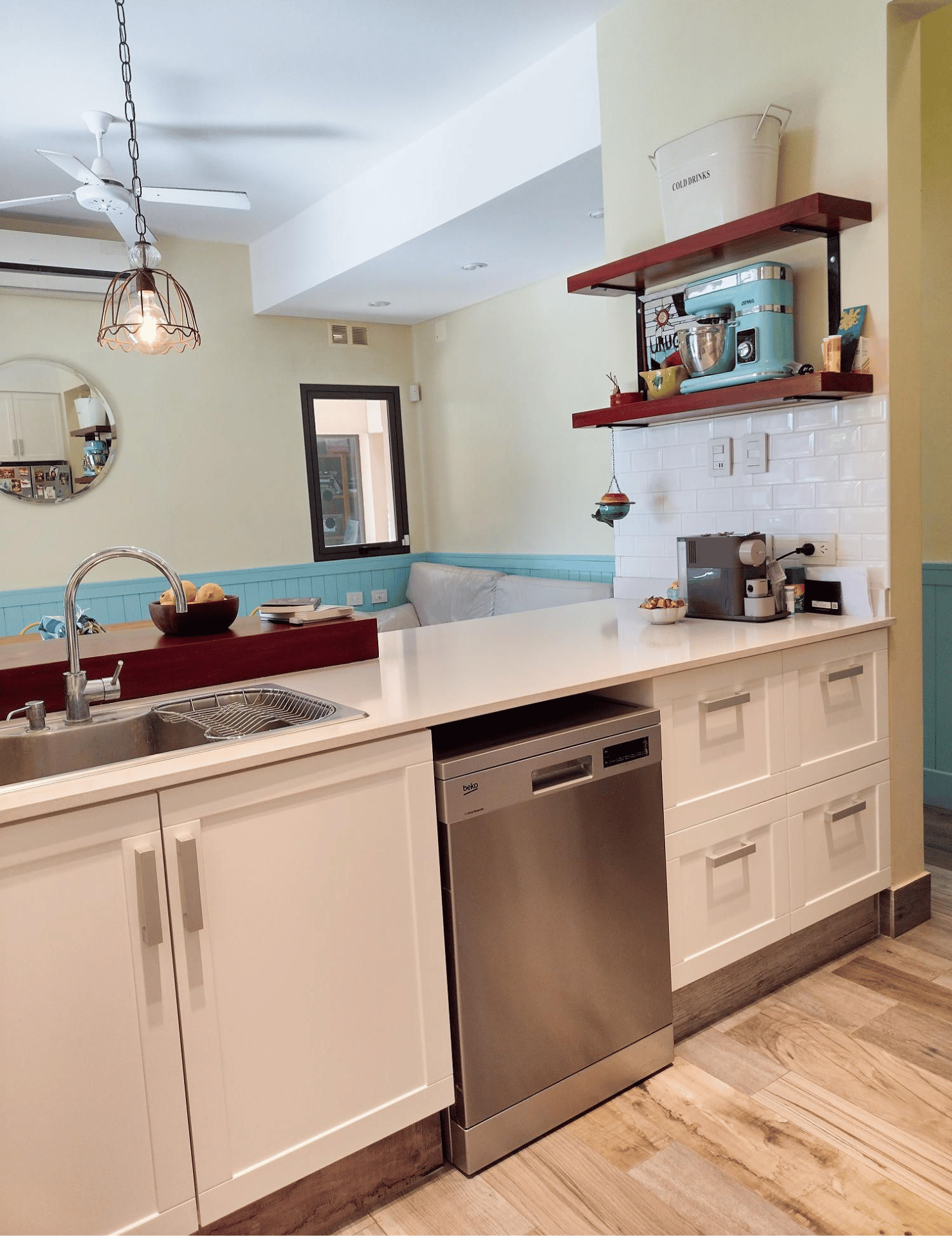 Cocina laqueada fácil de limpiar - Imagen 15