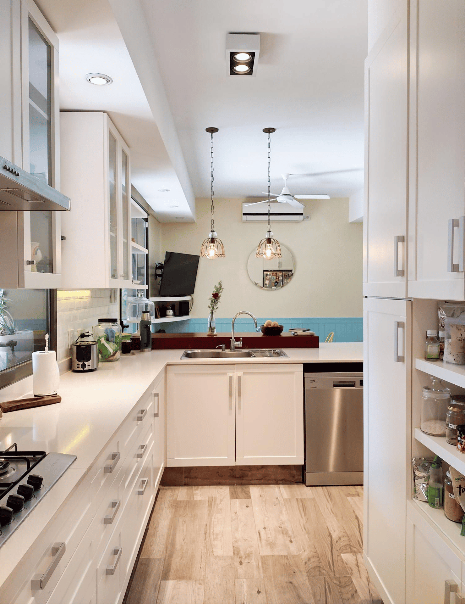 Diseño de cocina laqueada para espacios modernos - Imagen 16