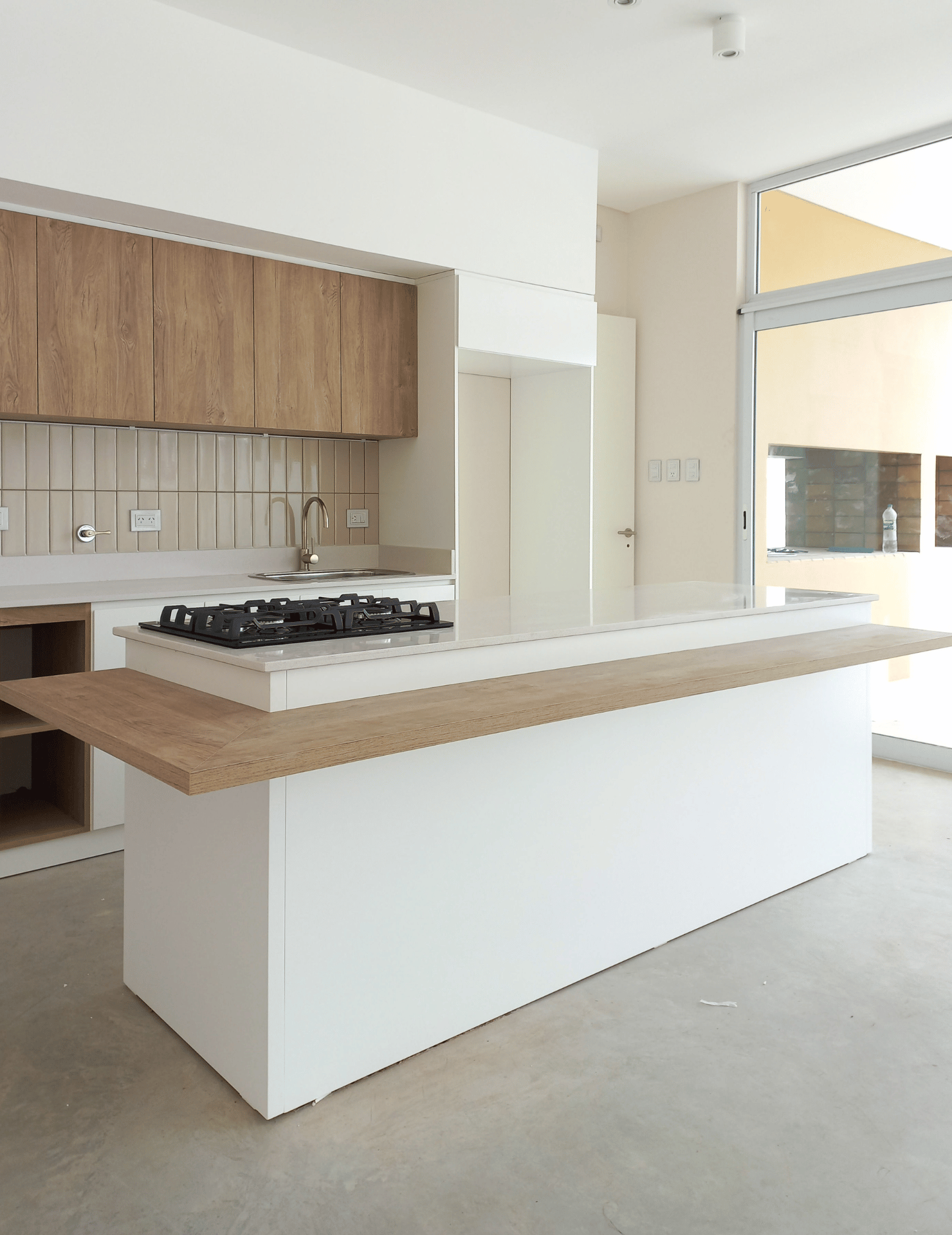 Cocina de melamina con diseño personalizado - Imagen 17