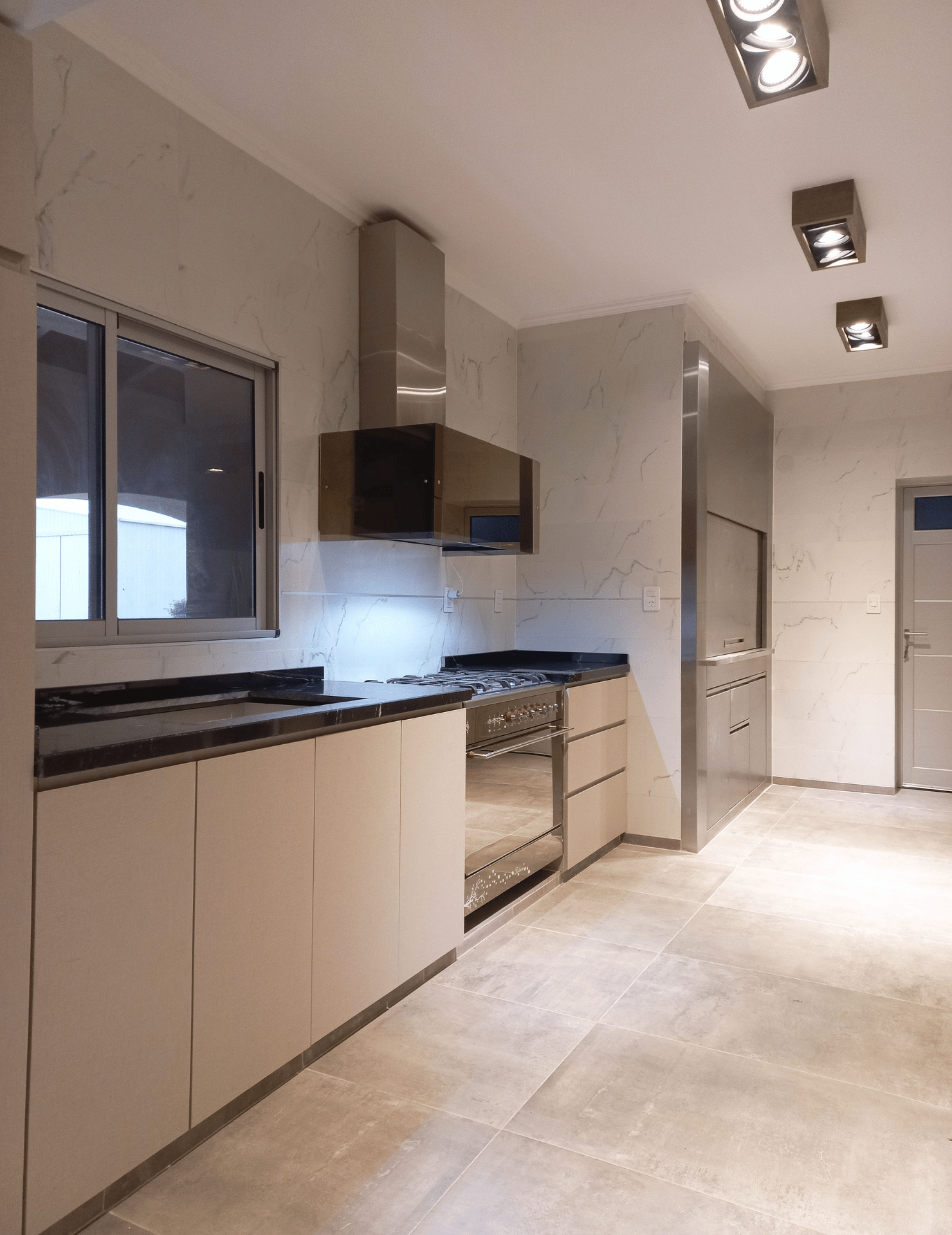 Muebles de cocina de melamina personalizados - Imagen 26