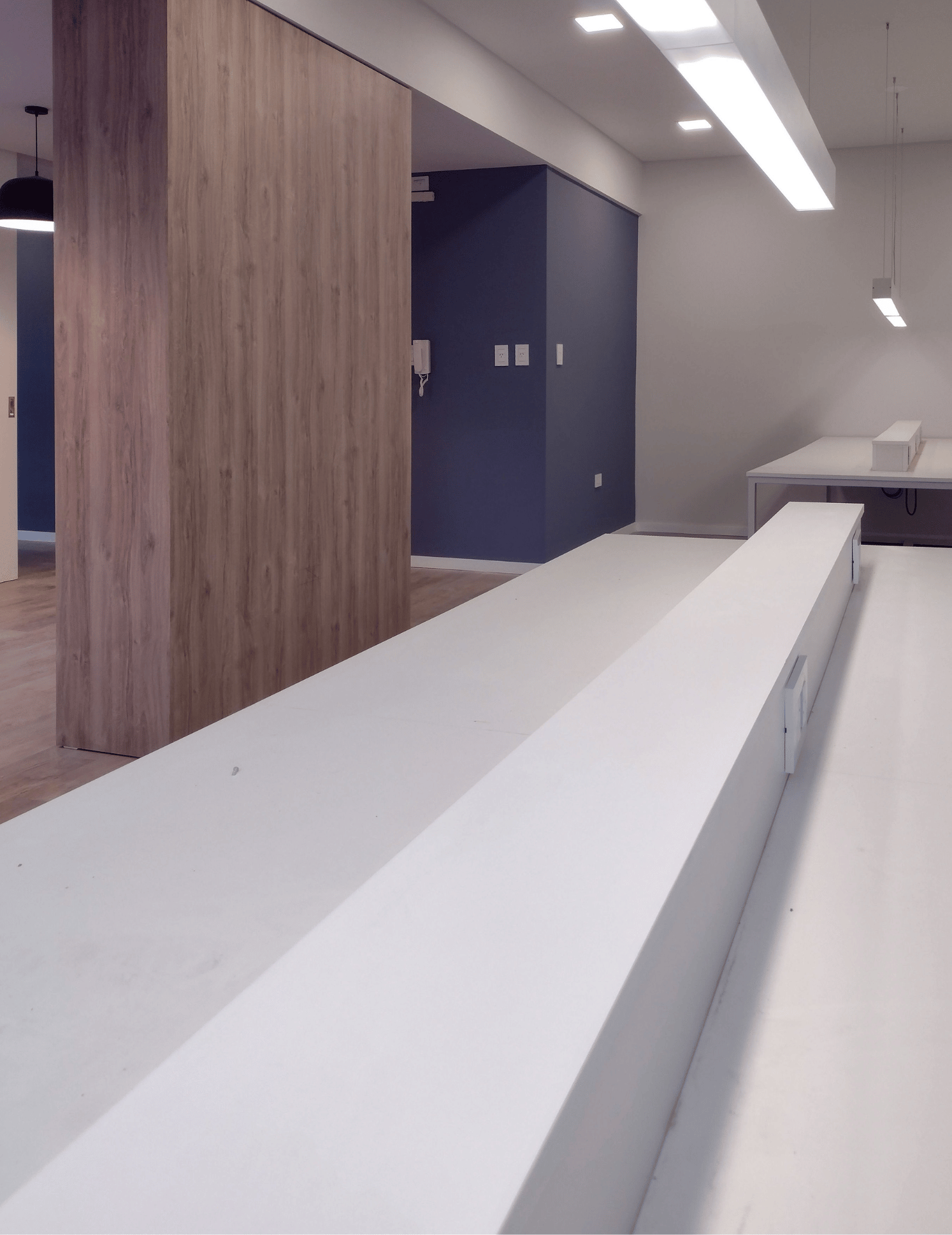 Mobiliario de oficina diseñado por Maderal S.A. - Imagen 12