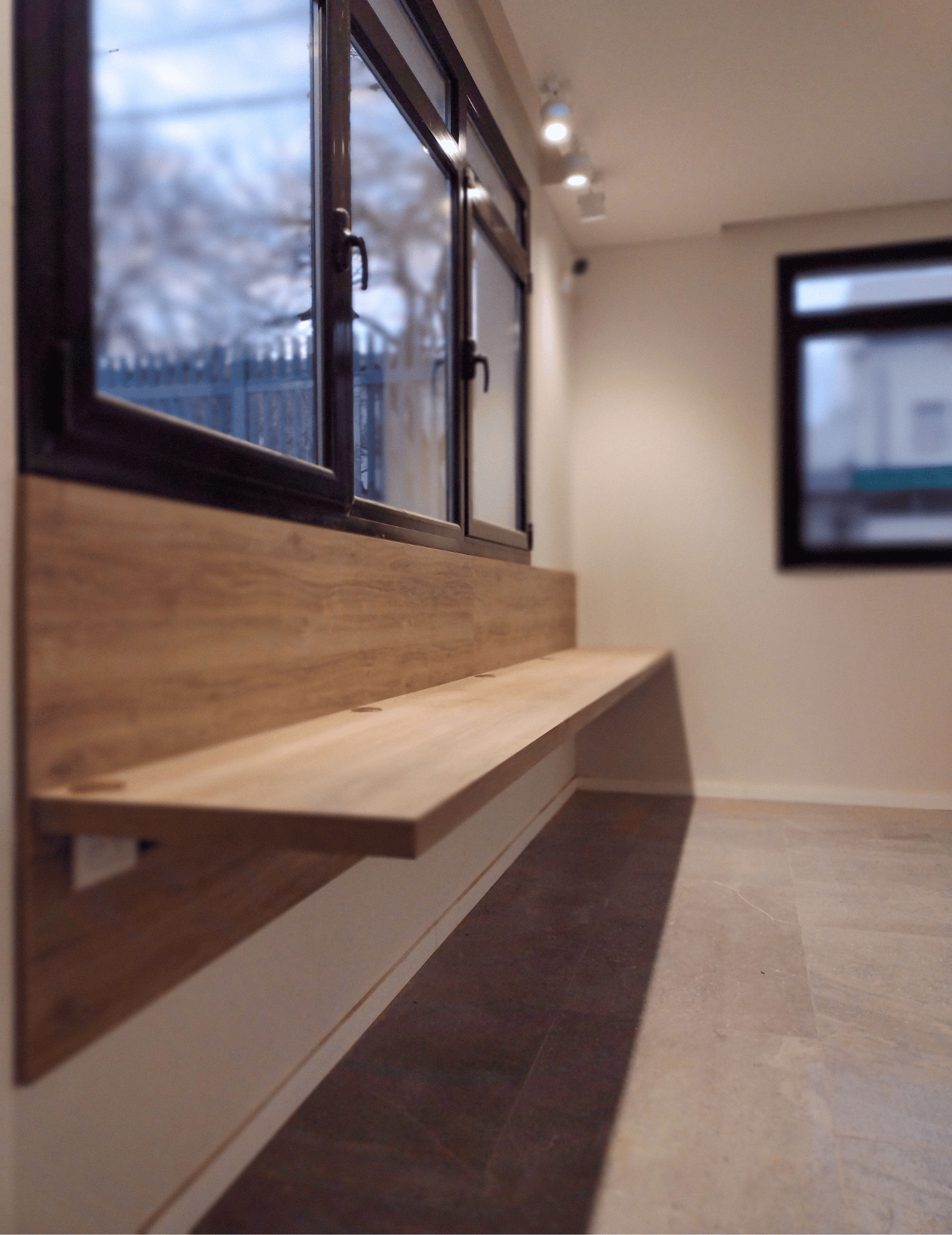 Diseño exclusivo de Maderal S.A. para Coworking CABL - Imagen 18