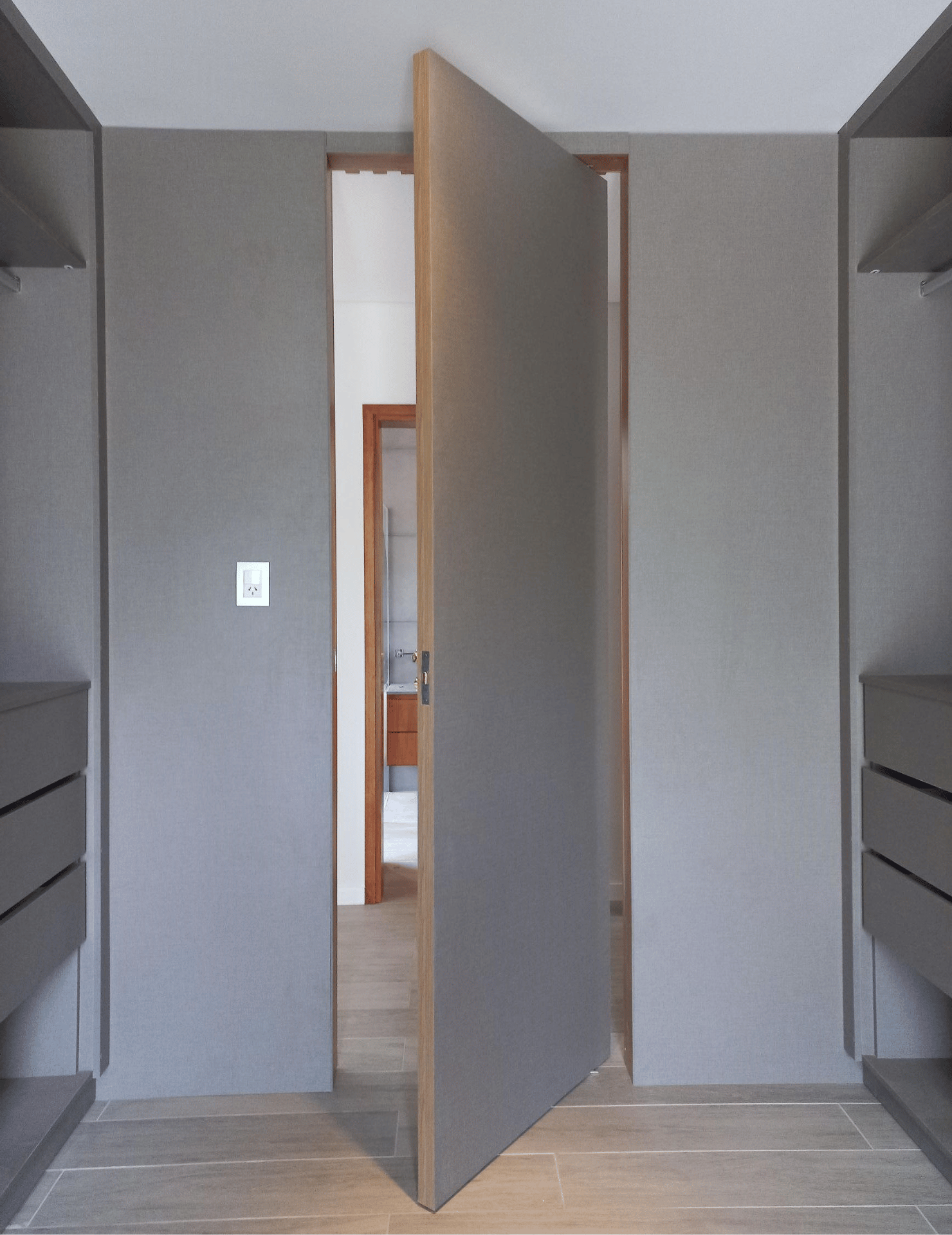 Vestidor de melamina con acabados modernos - Imagen 16