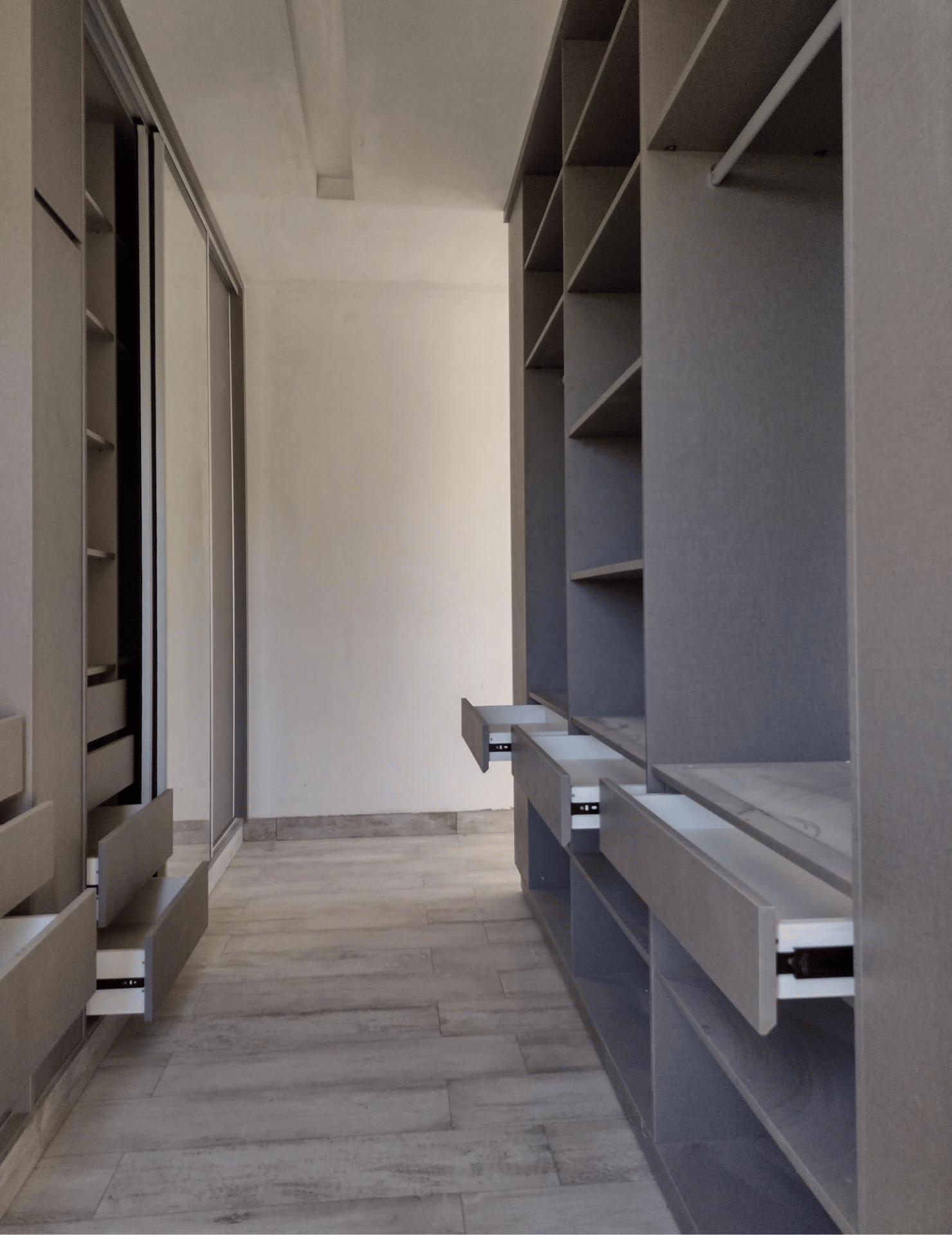 Interior de vestidor de melamina - Imagen 7